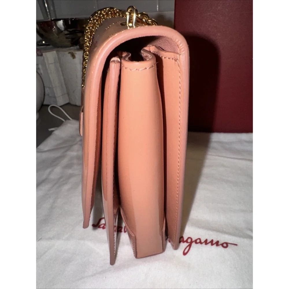 Auth Salvatore Ferragamo Handbag Shoulder Bag Pink Patent Leather